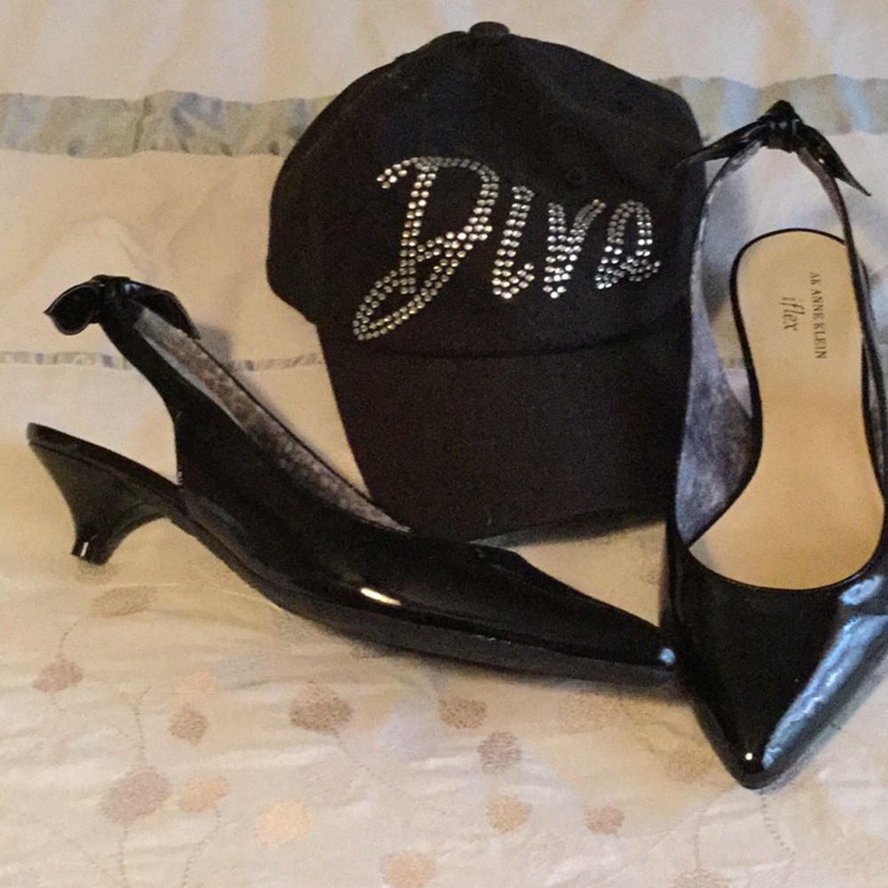 Shoe